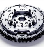 découvrez notre guide complet d'entretien du volant moteur bi masse pour peugeot 5008 iii. conseils pratiques pour prolonger la durée de vie et optimiser les performances de votre véhicule.